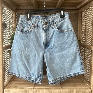Levi 550 shorts